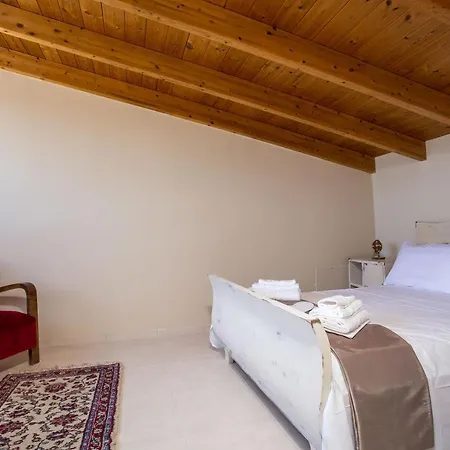 Вилла De Manu *